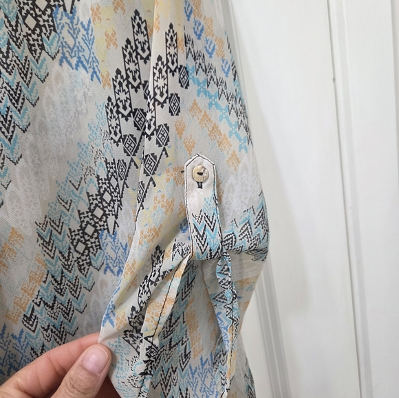 Quintessential Top - Picture 5 of 8